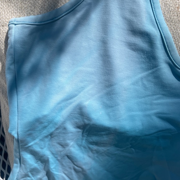 Backless cami - Picture 2 of 4